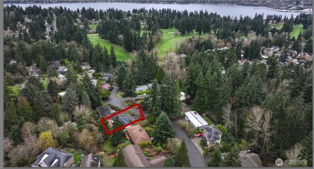 7017 NE 155th Place, Kenmore, WA 98028