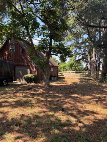 2051 SOLO RD, Covington, TN 38019