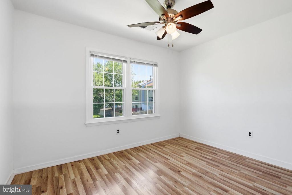 Image 16 of property listing at 201 CASTLETON PL, Upper Marlboro, MD 20774