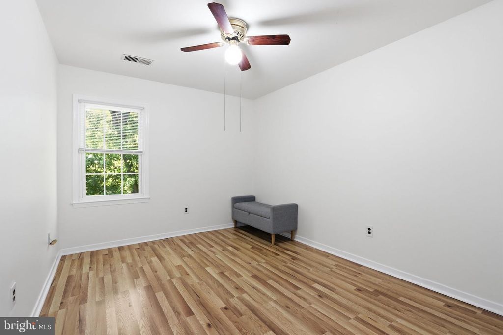 Image 24 of property listing at 201 CASTLETON PL, Upper Marlboro, MD 20774