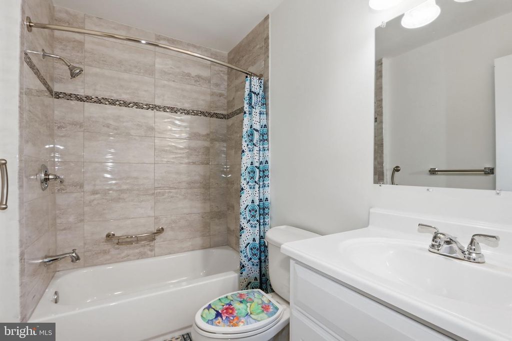 Image 29 of property listing at 201 CASTLETON PL, Upper Marlboro, MD 20774
