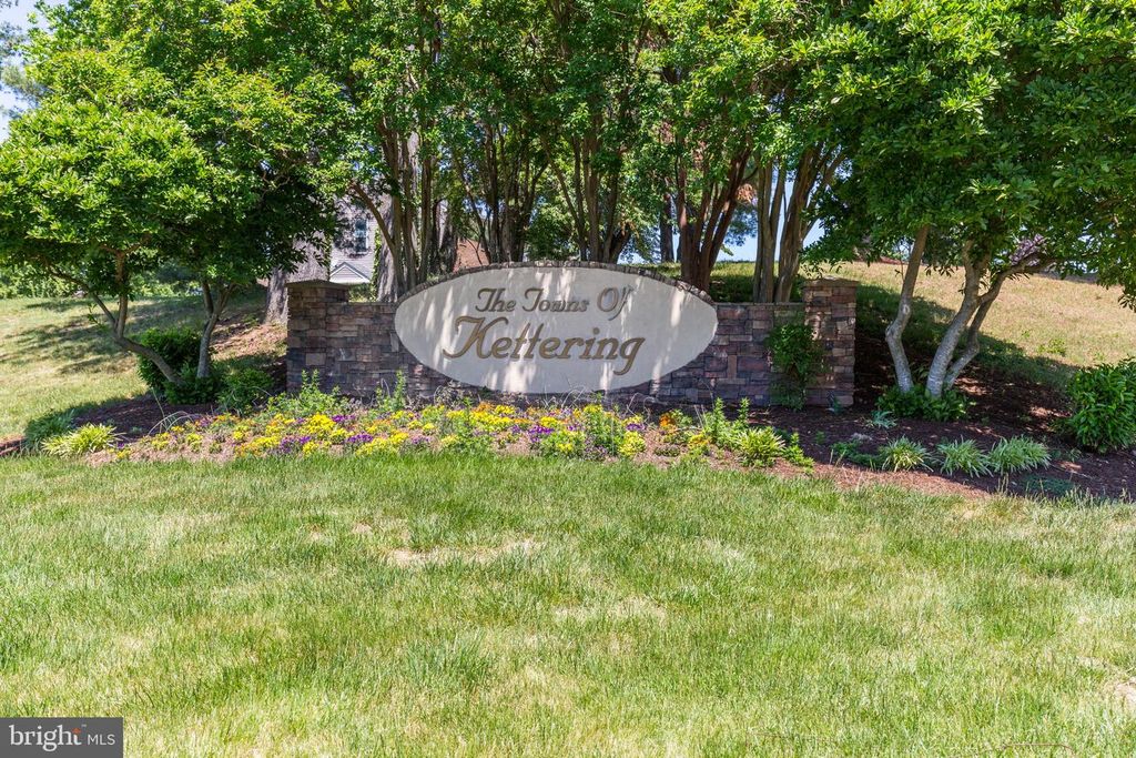Image 39 of property listing at 201 CASTLETON PL, Upper Marlboro, MD 20774