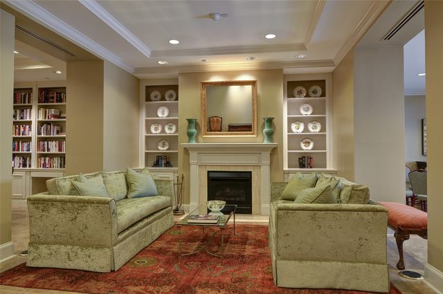 4242 Lomo Alto Drive S30, Dallas, TX 75219