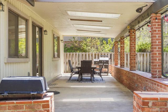 5549 S Hanover Way, Englewood, CO 80111