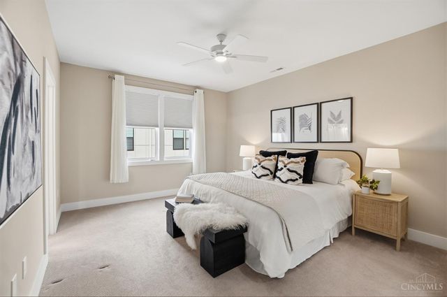 2711 Hyde Park Avenue, Cincinnati, OH 45209