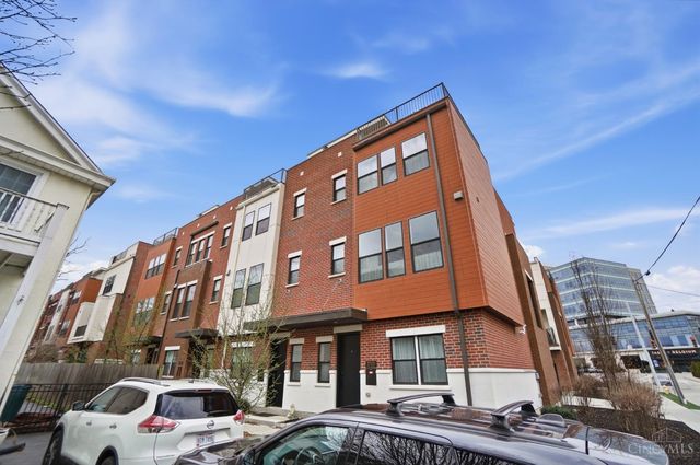 2711 Hyde Park Avenue, Cincinnati, OH 45209