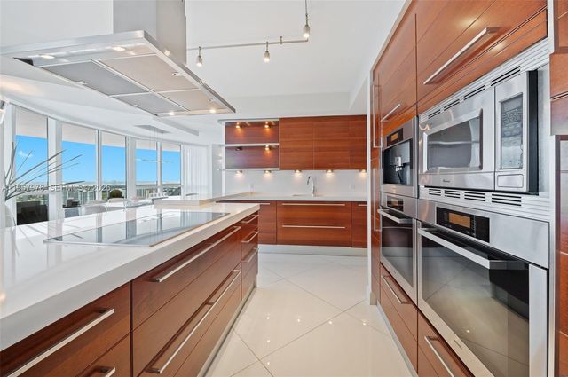 18201 Collins Ave 5201, Sunny Isles Beach, FL 33160