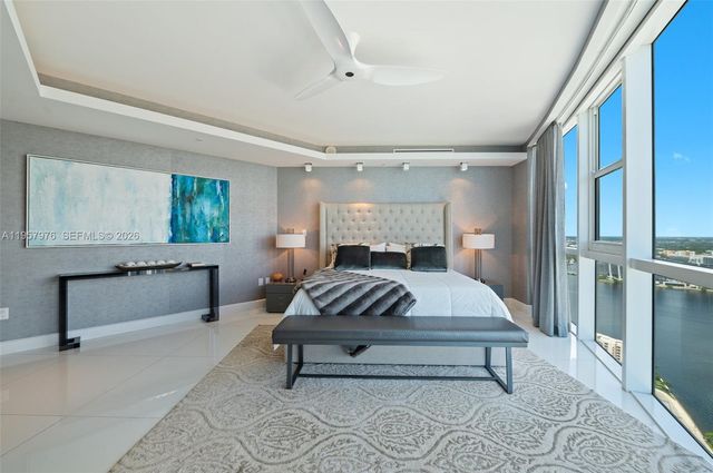 18201 Collins Ave 5201, Sunny Isles Beach, FL 33160