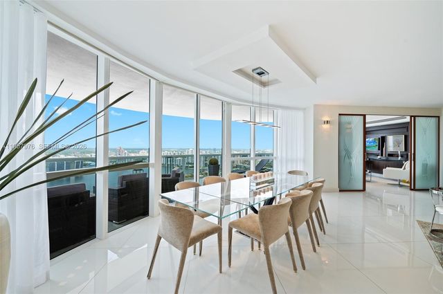 18201 Collins Ave 5201, Sunny Isles Beach, FL 33160