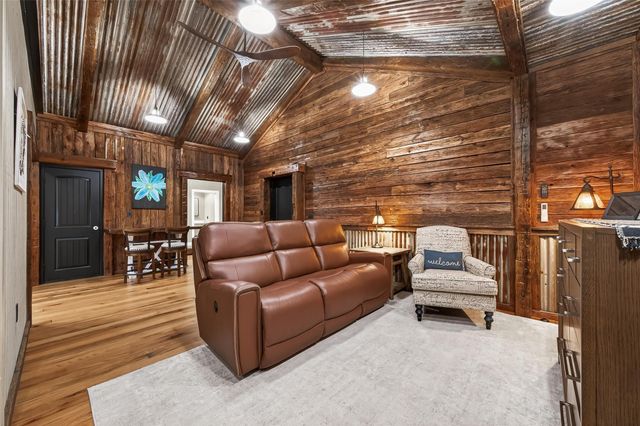 342 County Road 416, Brazoria, TX 77422