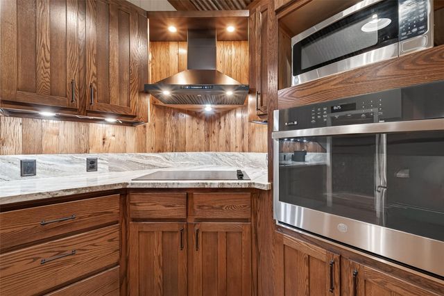 342 County Road 416, Brazoria, TX 77422