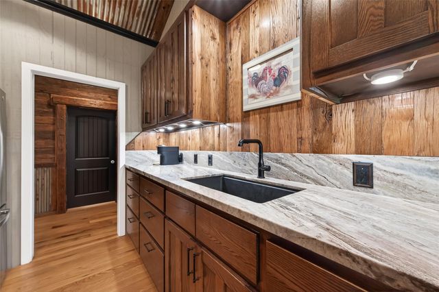 342 County Road 416, Brazoria, TX 77422