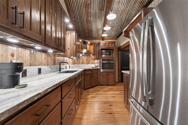 342 County Road 416, Brazoria, TX 77422