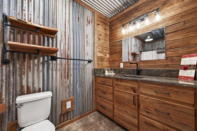 342 County Road 416, Brazoria, TX 77422