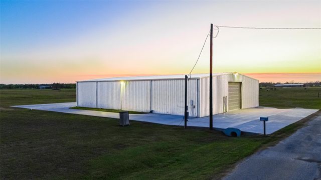 342 County Road 416, Brazoria, TX 77422