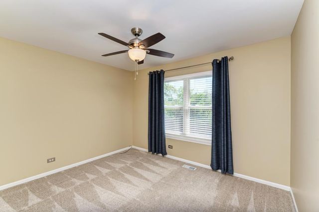 1216 Churchill Road, Bartlett, IL 60103