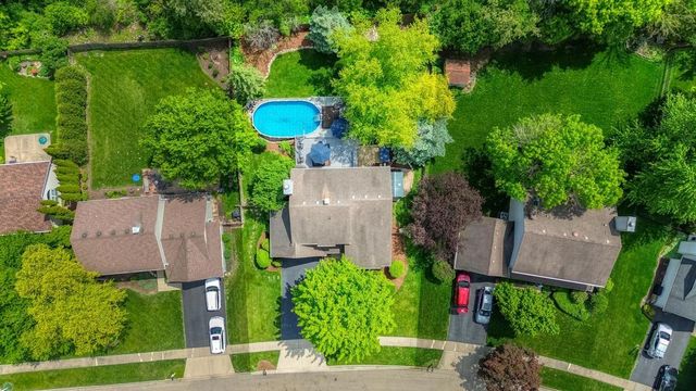 1216 Churchill Road, Bartlett, IL 60103