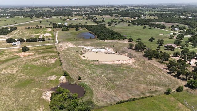 8605 W Highway 199 C, Springtown, TX 76082