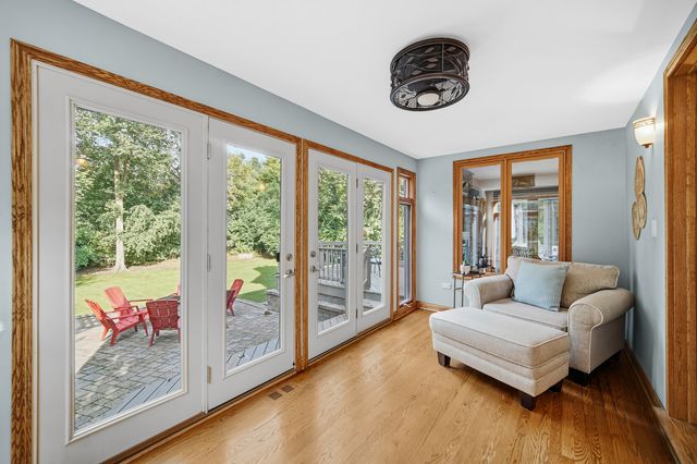 1024 Trillium Trail, West Chicago, IL 60185