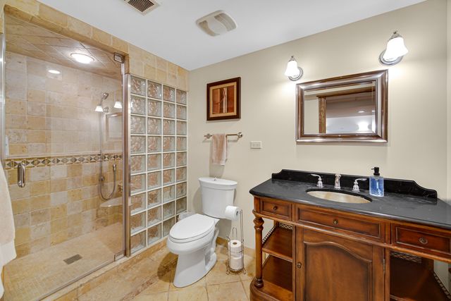 1024 Trillium Trail, West Chicago, IL 60185