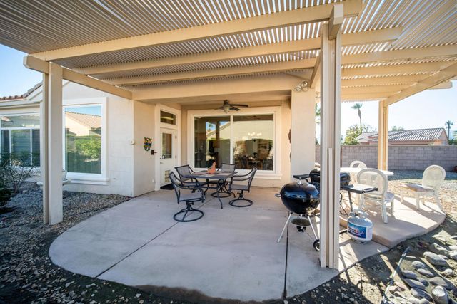 37718 Medjool Avenue, Palm Desert, CA 92211