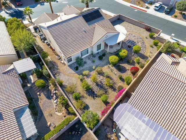 37718 Medjool Avenue, Palm Desert, CA 92211