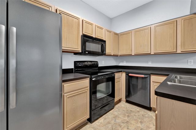 1944 Hobart Lane, Lewisville, TX 75067