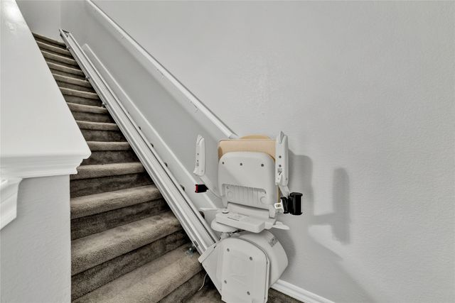 1944 Hobart Lane, Lewisville, TX 75067