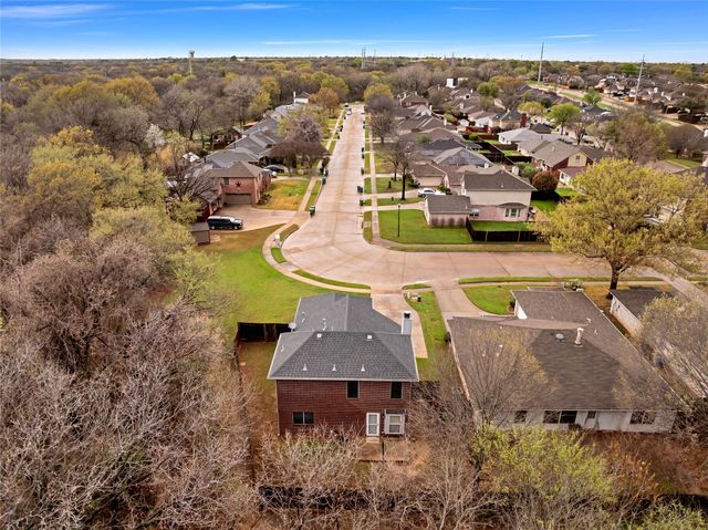 1944 Hobart Lane, Lewisville, TX 75067