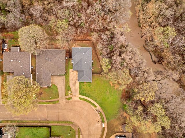 1944 Hobart Lane, Lewisville, TX 75067