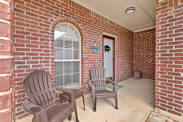 1944 Hobart Lane, Lewisville, TX 75067