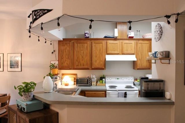 533 NW 50 BOULEVARD, Gainesville, FL 32607