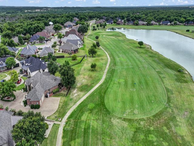 9408 Gleneagles Circle, Granbury, TX 76049