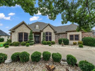 9408 Gleneagles Circle, Granbury, TX 76049