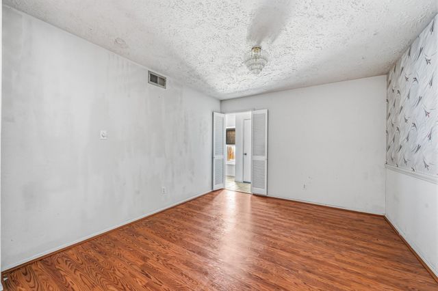 13139 Birch Grove Drive, Houston, TX 77099
