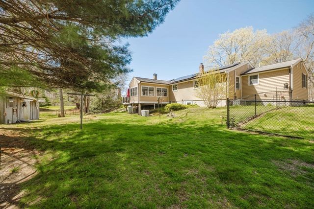 185 Moulton Street, Rehoboth, MA 02769