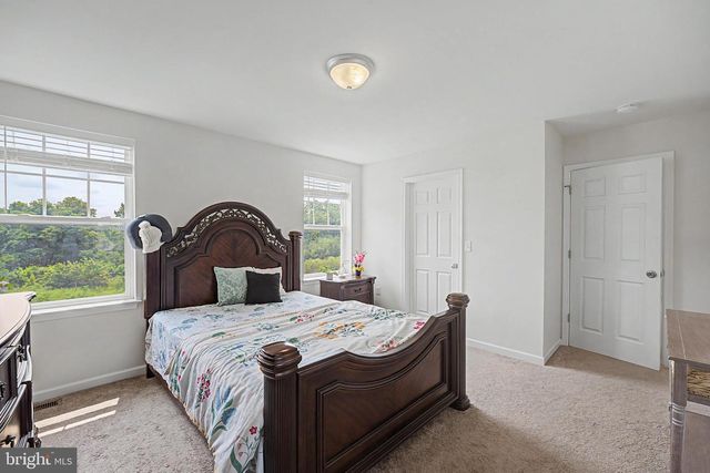252 VALLEY VIEW CIR, York, PA 17408