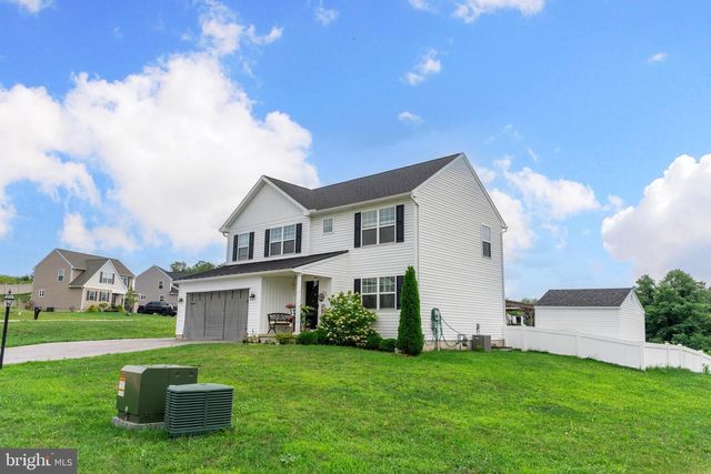 252 VALLEY VIEW CIR, York, PA 17408
