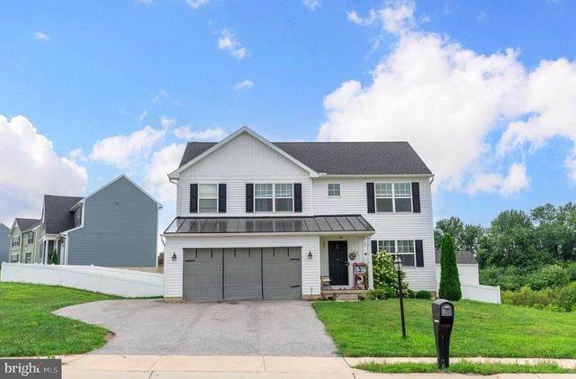 252 VALLEY VIEW CIR, York, PA 17408