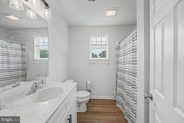 252 VALLEY VIEW CIR, York, PA 17408