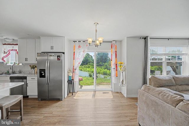 252 VALLEY VIEW CIR, York, PA 17408