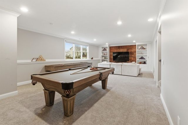 6478 Spring Creek Dr Drive, Bettendorf, IA 52722