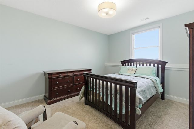 6478 Spring Creek Dr Drive, Bettendorf, IA 52722