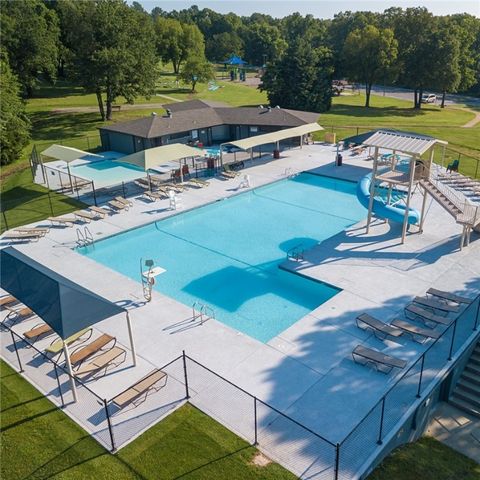 Epping Drive, Bella Vista, AR 72714