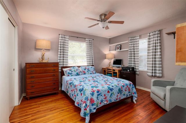 4939 DR MARTIN LUTHER KING JR STREET N, St Petersburg, FL 33703