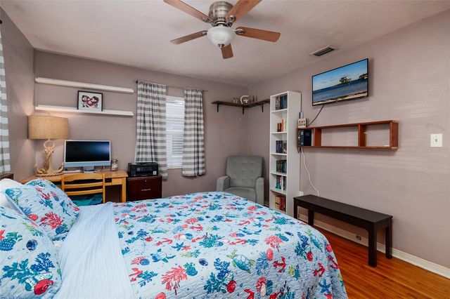 4939 DR MARTIN LUTHER KING JR STREET N, St Petersburg, FL 33703