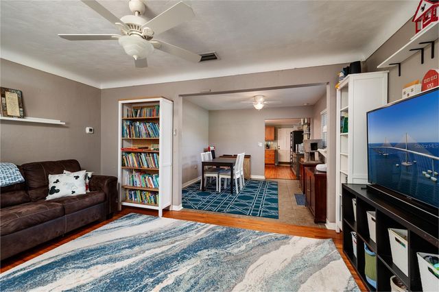 4939 DR MARTIN LUTHER KING JR STREET N, St Petersburg, FL 33703