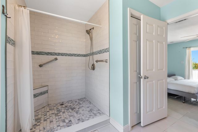 17245 Jamaica Lane, Sugarloaf Key, FL 33042