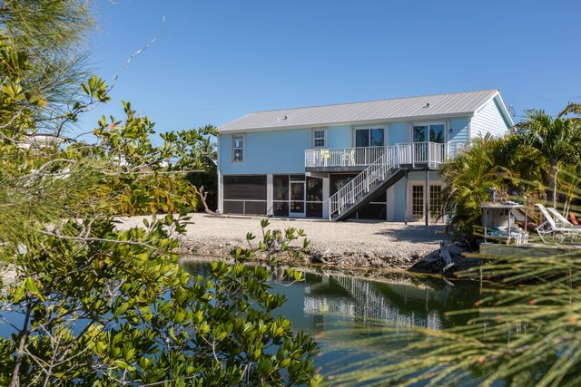 17245 Jamaica Lane, Sugarloaf Key, FL 33042