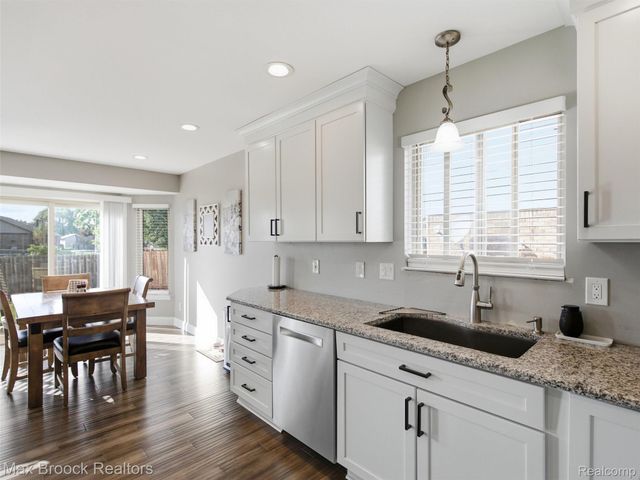 46149 Pat Street, Chesterfield Township, MI 48051